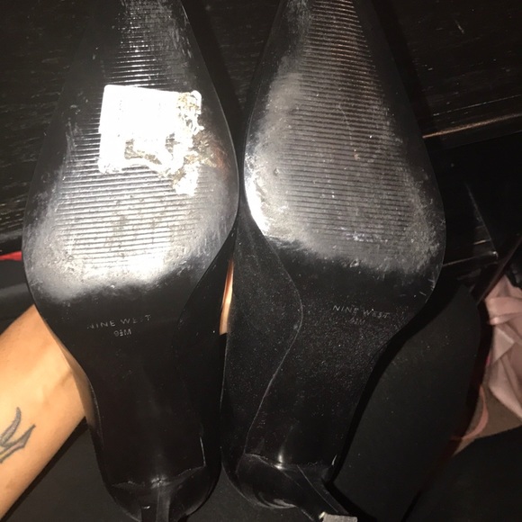 Nine West Black Heels - Picture 4 of 6